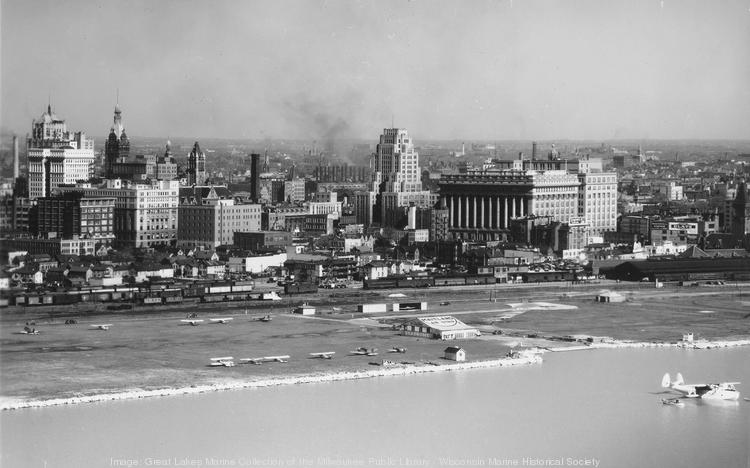 Milwaukee Book Club Milwaukee In The 1930s A Federal