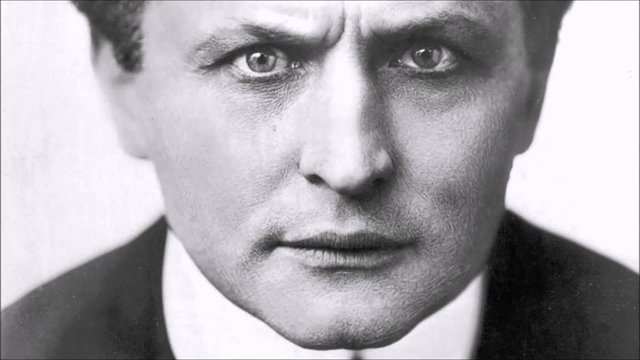 How Harry Houdini Got Started in Milwaukee - Shepherd Express