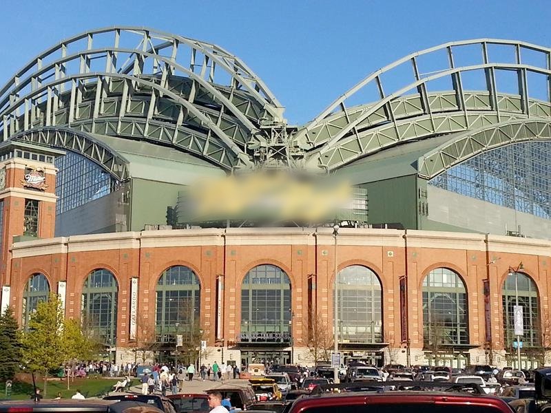 Miller Park to become 'American Family Field' in 2021