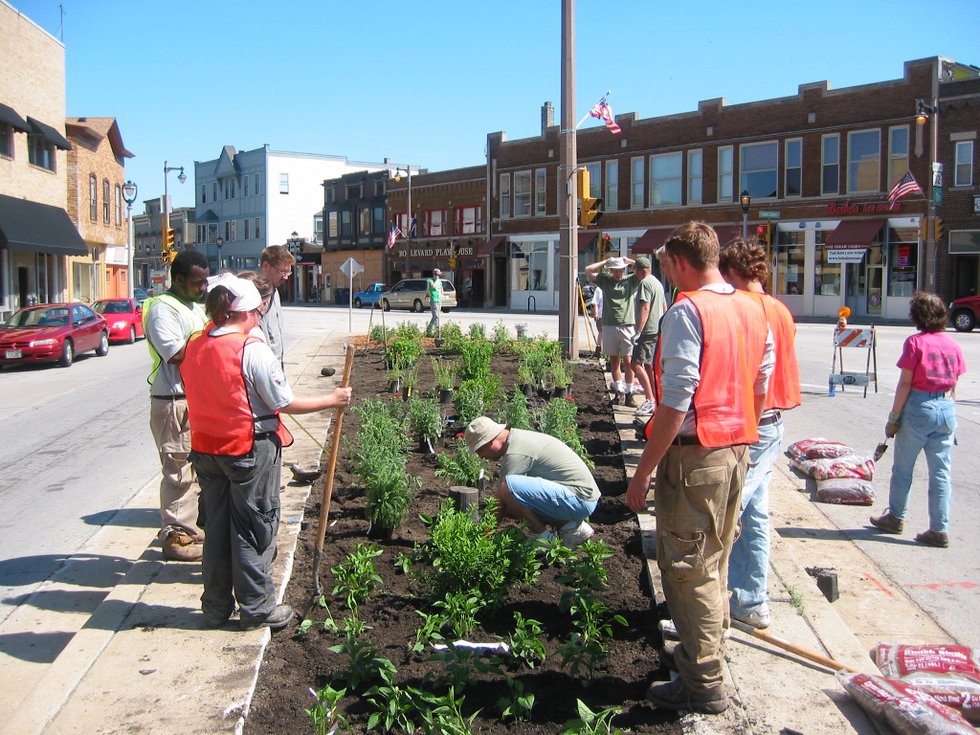 BayViewKKTrianglePlanting(VitusKonter).jpg