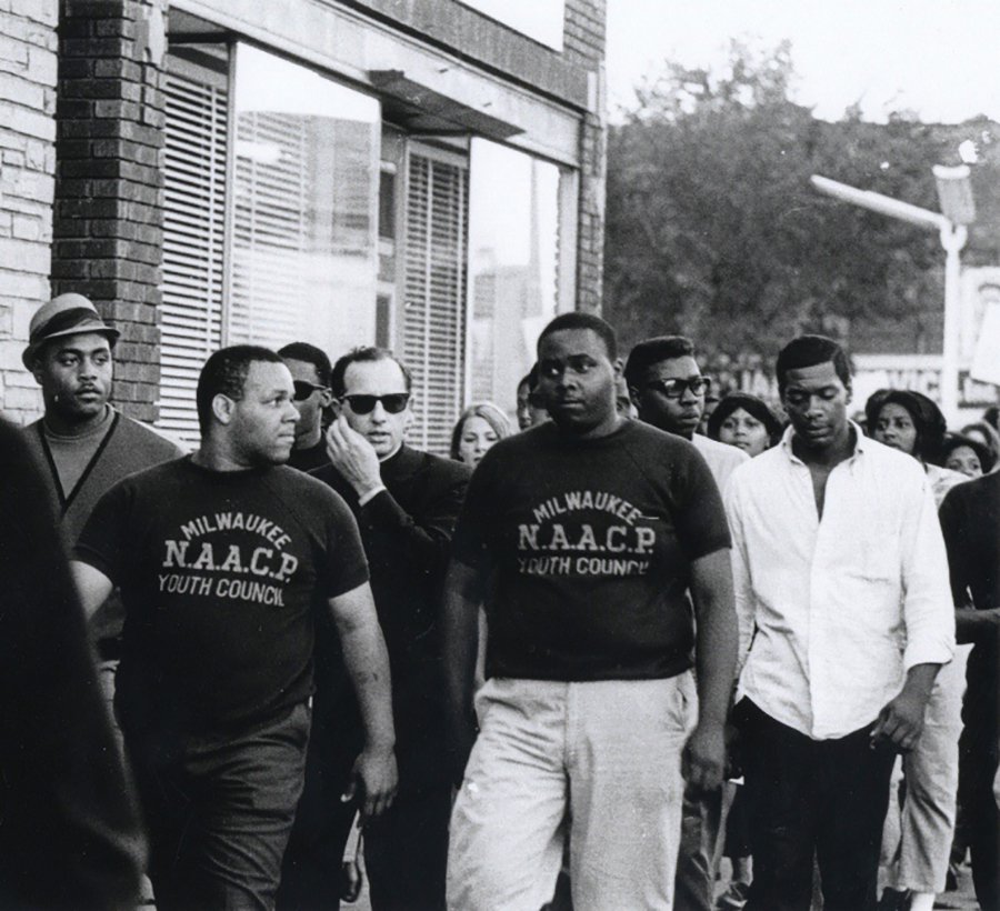 Father-James-Groppi-NAACP-March-(MilwaukeeCountyHistoricalSociety)_2.jpg