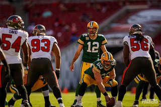 Packers Destroy Vikings to Secure NFC's Top Seed - Shepherd Express