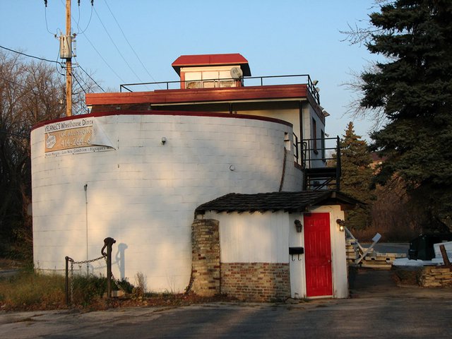 Melanec's Wheelhouse 2005