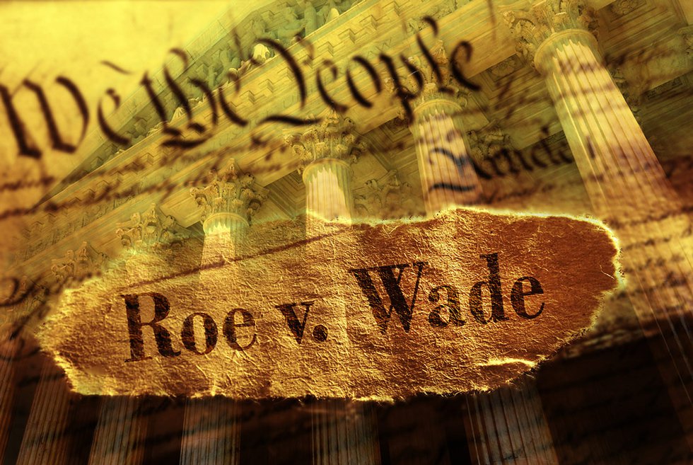 Roe v. Wade headline over US constitution
