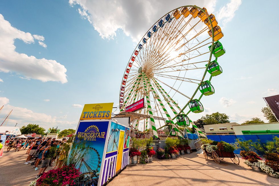 The WonderFair Wheel at Wisconsin State Fair