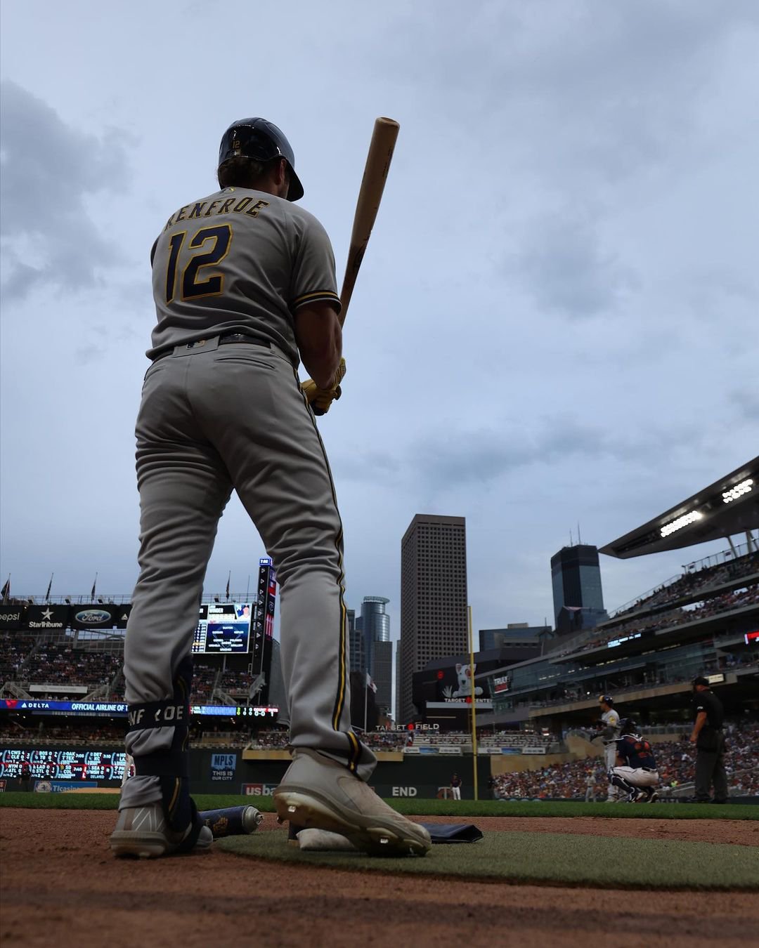 Hunter Renfroe's leaping catch, 05/18/2022