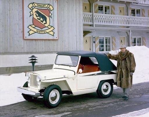 Brooks Stevens with Willys-Jeep concept car in 1960