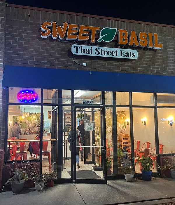 Sweet Basil restaurant