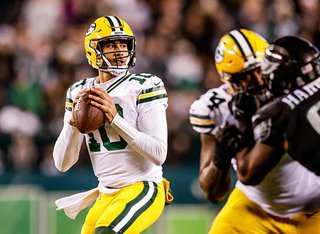 Aaron Rodgers hints that David Bakhtiari and Keisean Nixon could play in  Week 17 - Acme Packing Company