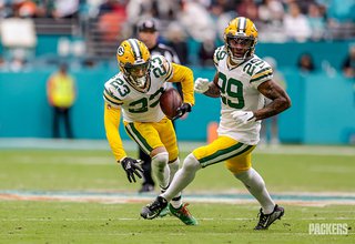 Returner Keisean Nixon is making Packers history - Acme Packing Company