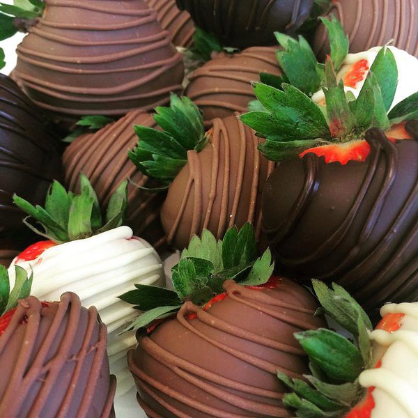 Kilwins chocolate-dipped strawberries