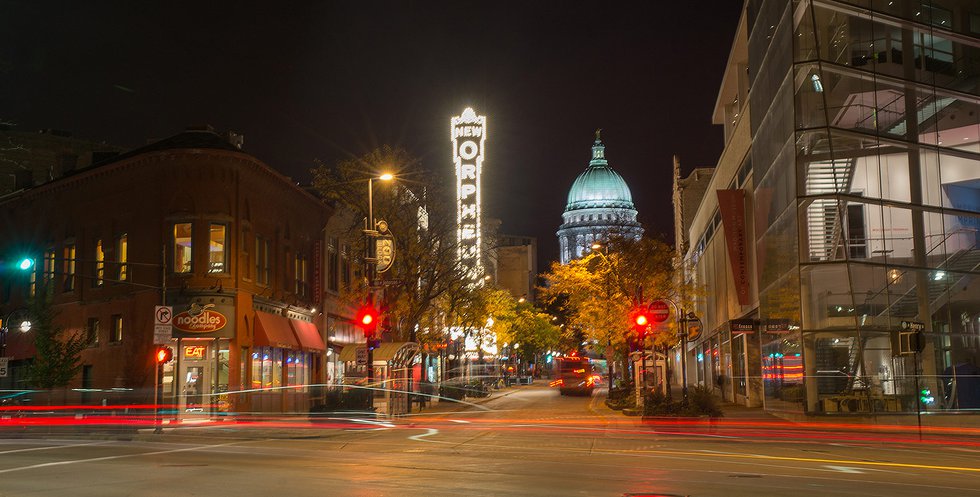 Madison - State Street at night