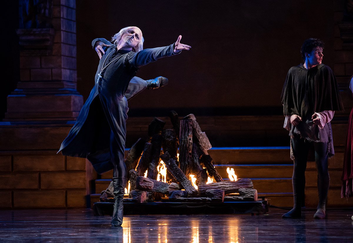 ‘Hunchback of Notre Dame’ a Masterpiece of Ballet Theater - Shepherd ...