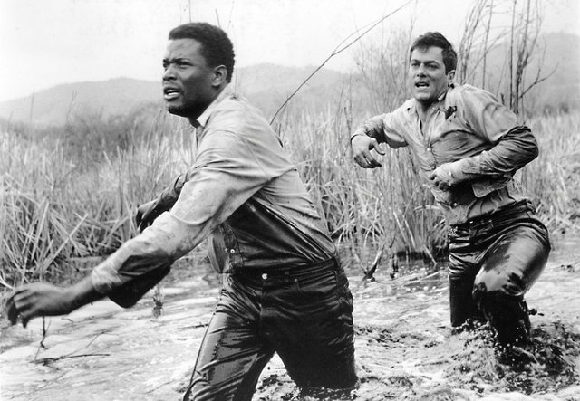 Sidney Poitier and Tony Curtis in ‘The Defiant Ones’