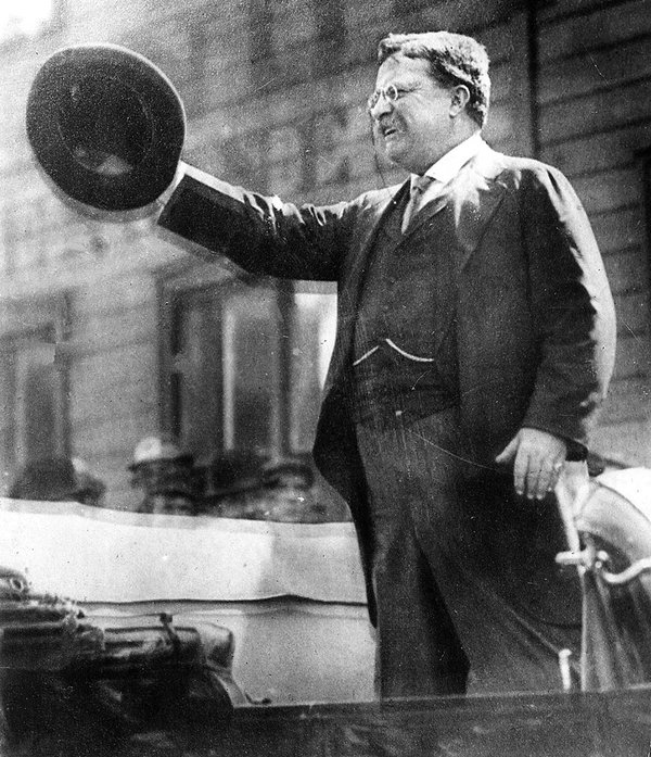 Theodore Roosevelt in Milwaukee Oct. 14, 1912