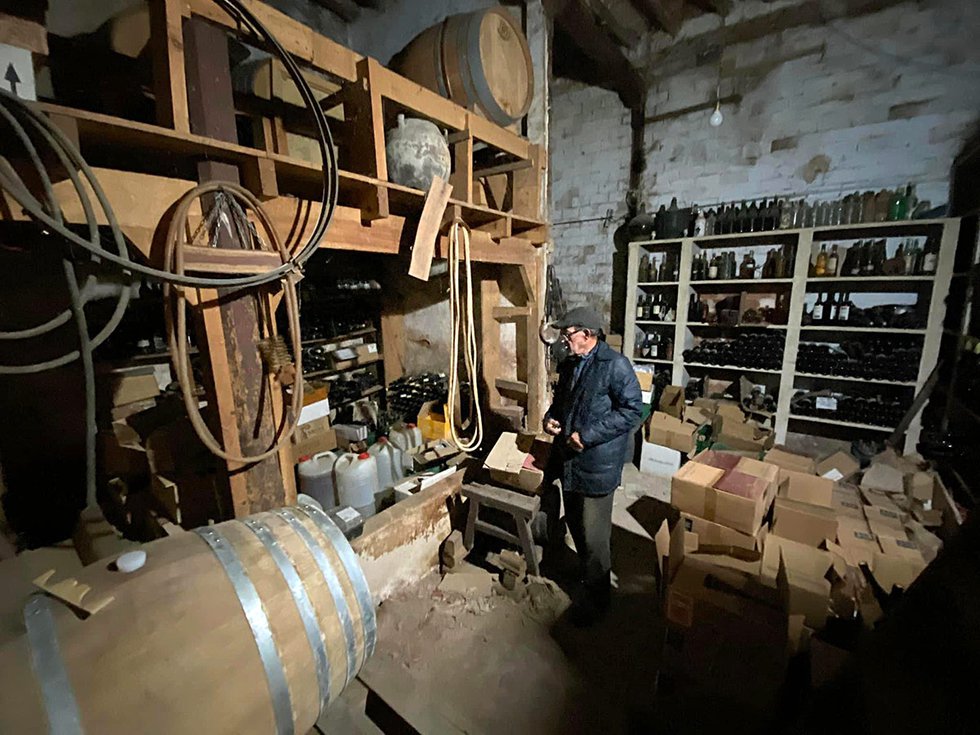 Manuel Valenzuela at Bodega Barranco Oscuro