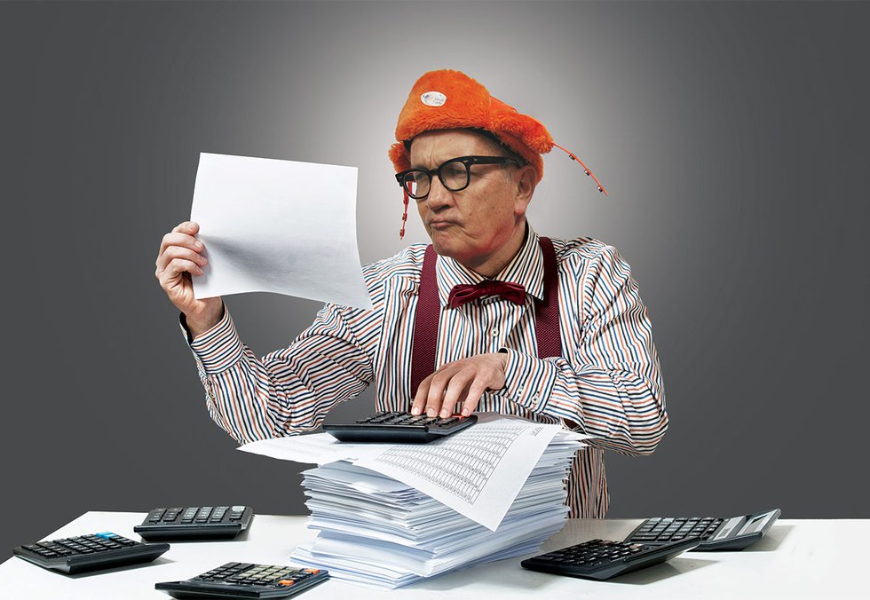 Art Kumbalek doing taxes