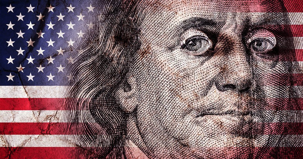 Ben Franklin $100 bill with US flag