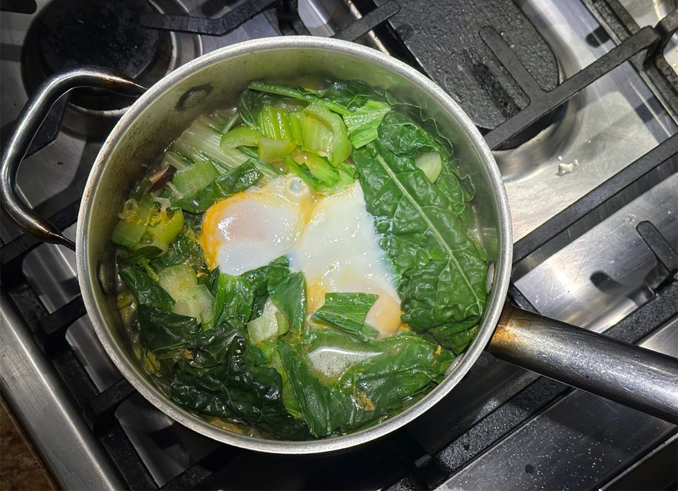 Cooking green ramen