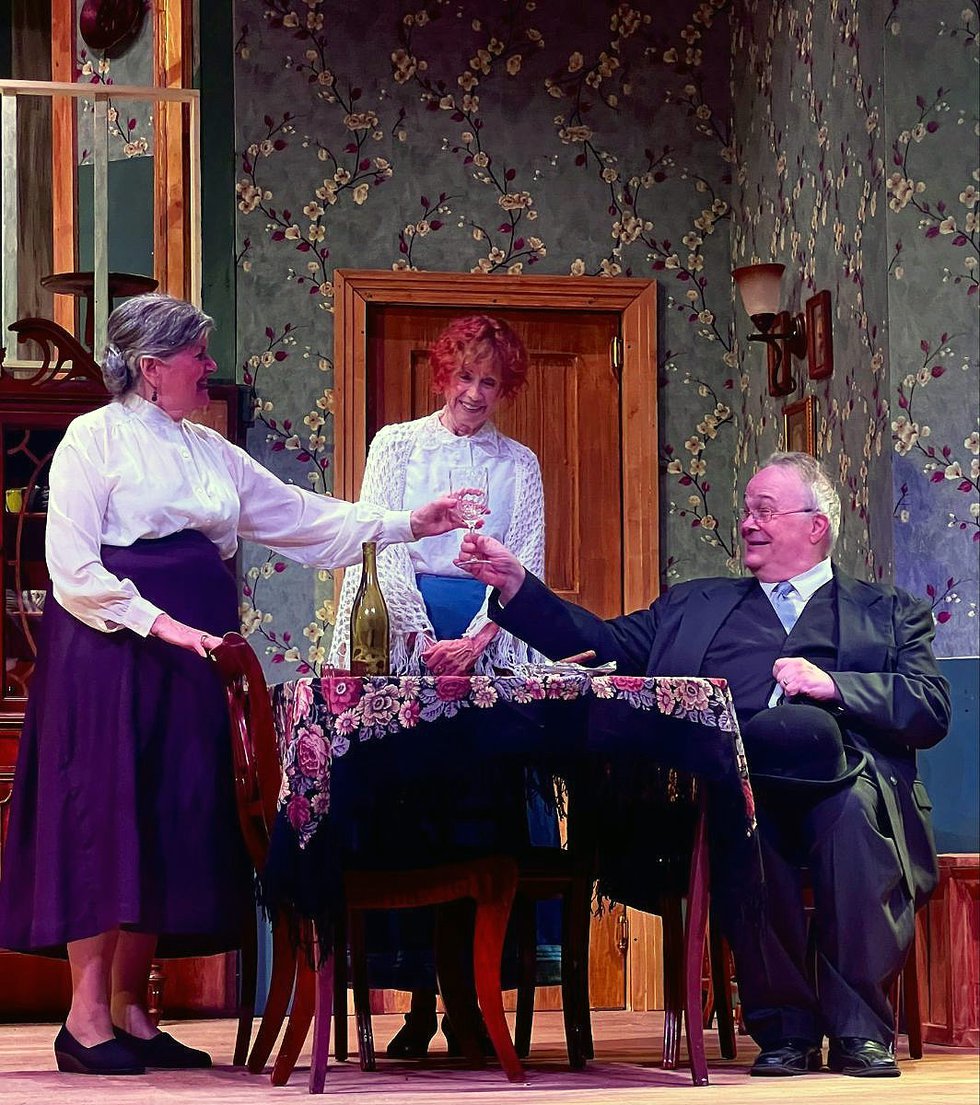 Sunset Playhouse's ‘Arsenic and Old Lace’