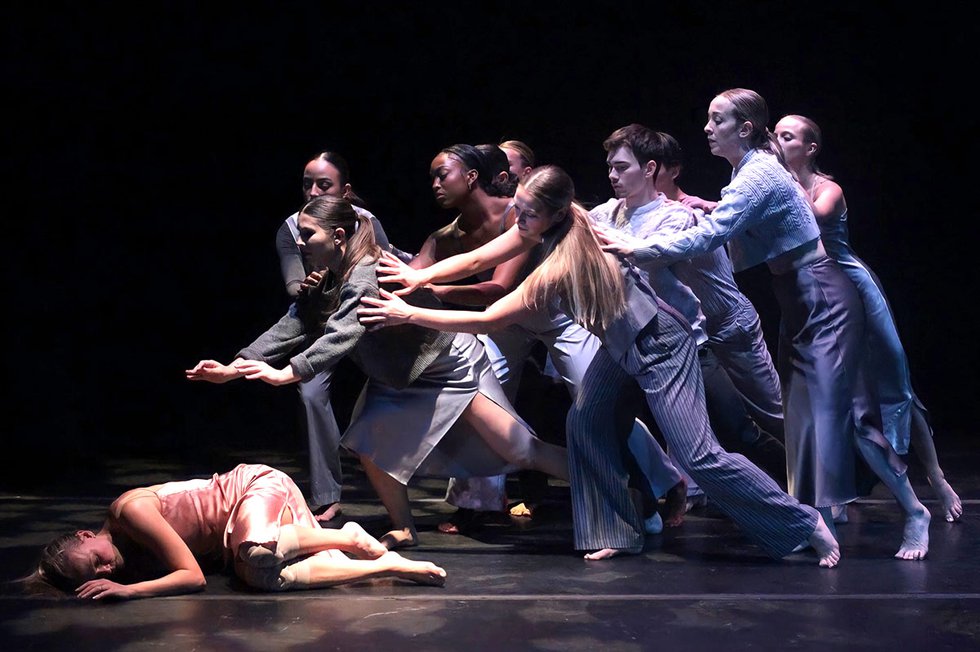 Nova Linea Contemporary Dance's ‘Some Wounds Never Heal’