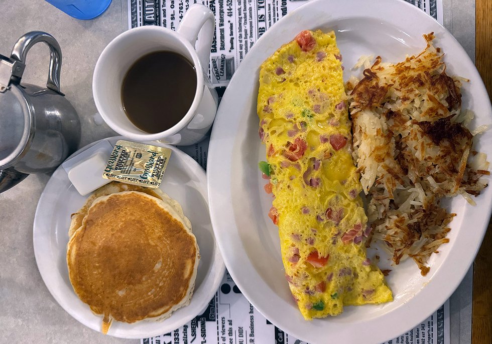 Oak Creek Diner Western Omelette with Hash Browns and Mini Pancake